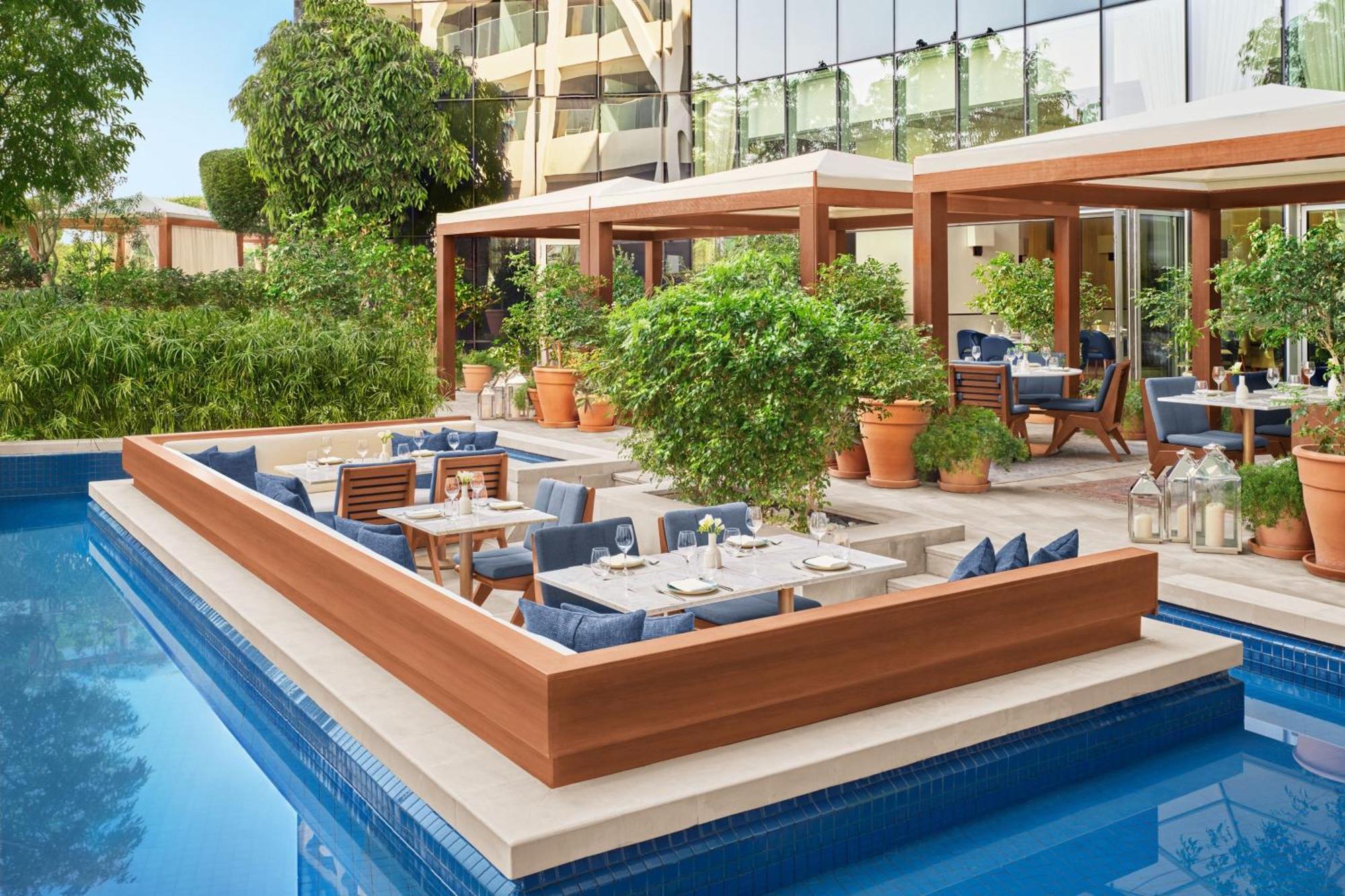 The Abu Dhabi Edition Екстер'єр фото The Pool at the Westin Athens